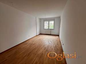 Novogradnja, Square garden 2.5 stan